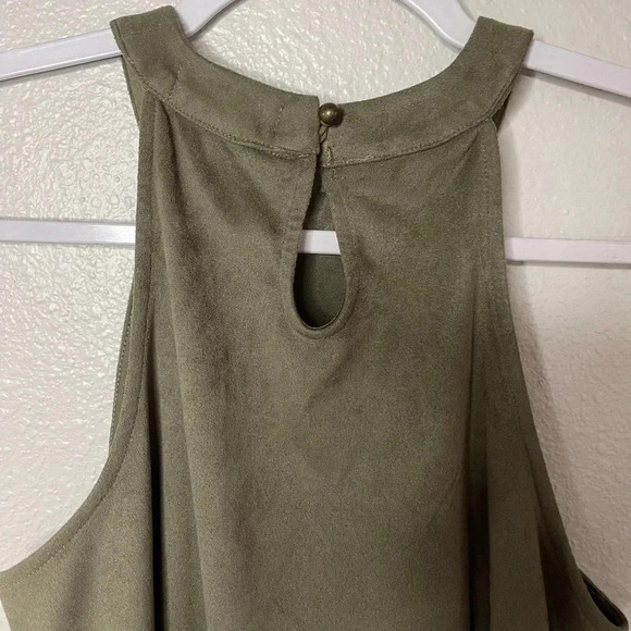 ☀️Coco + Jaimeson Tank Top - Picture 6 of 8